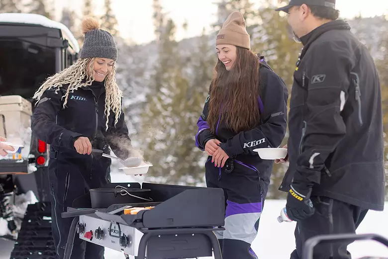 Camp Chef Tahoe Triple Burner Camp Stove - Image 2